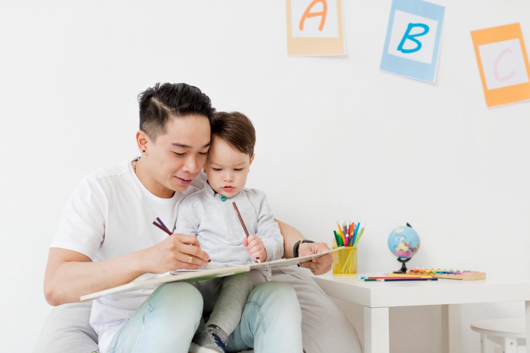 สอนลูกให้เก่งภาษา